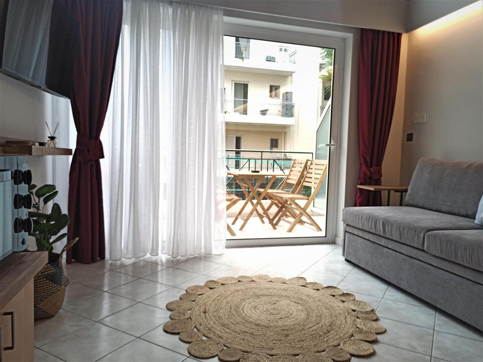 Filikon Maisonettes Kalamata Oda fotoğraf